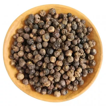 Pfeffer schwarz ganz