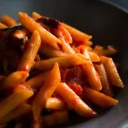 Arrabiatagew�rz - BIO